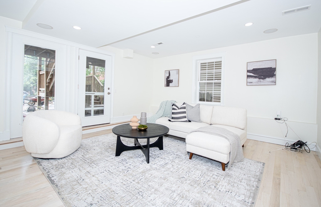 590 East 3rd Street # 1