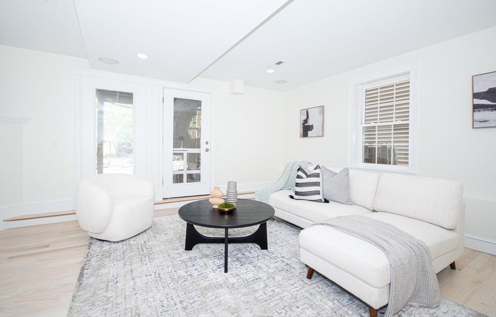 590 East 3rd Street # 1