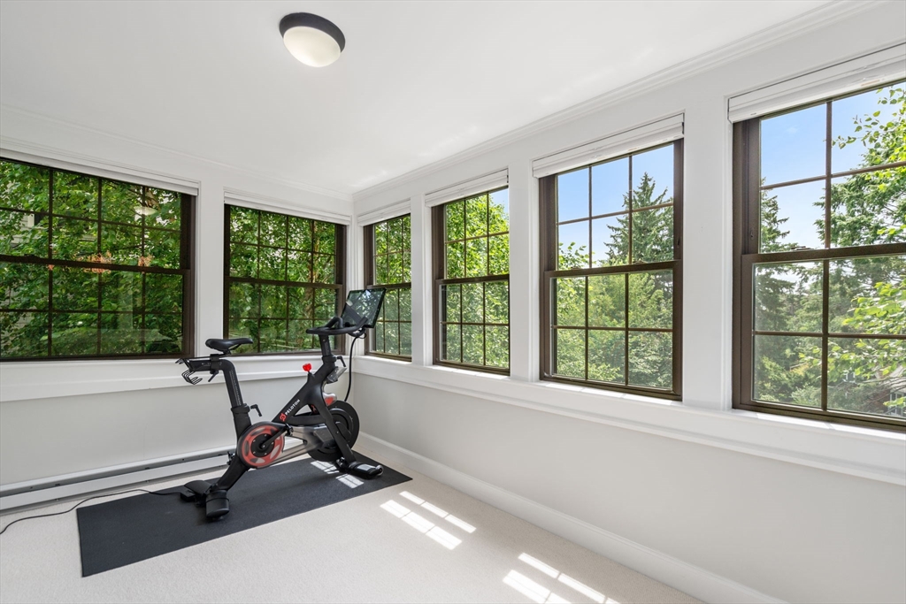 17 Lakeview