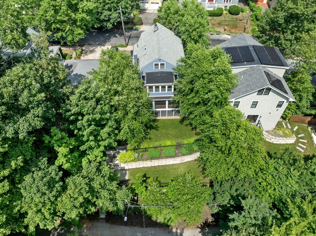 17 Lakeview