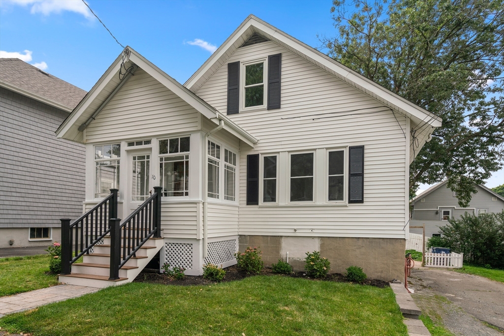 10 Thurlow St