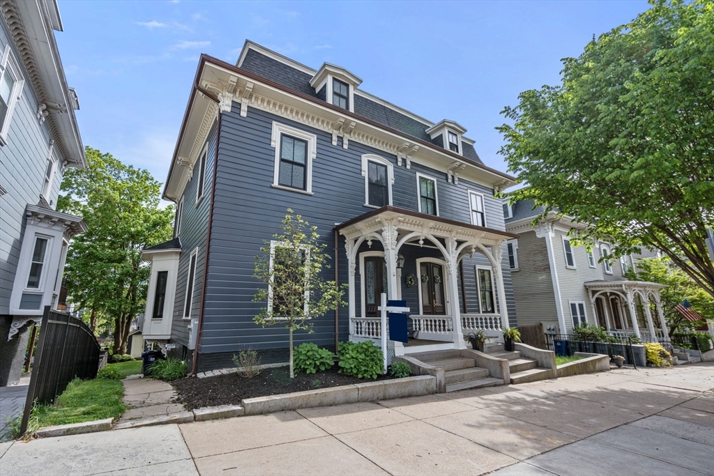 777 East Broadway
