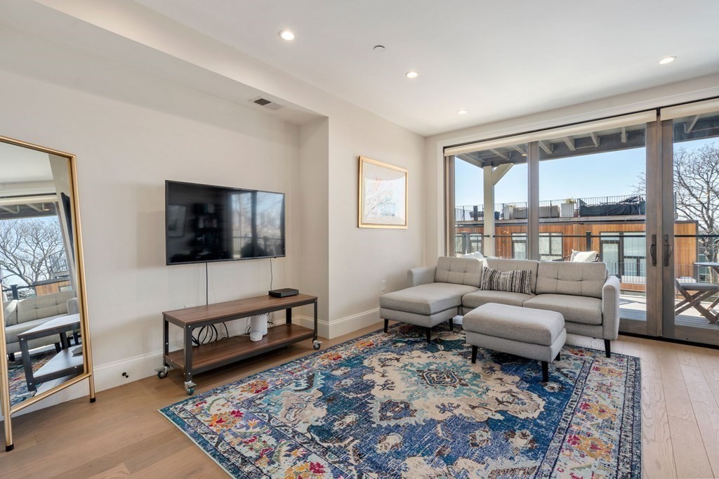 283 Webster # 2