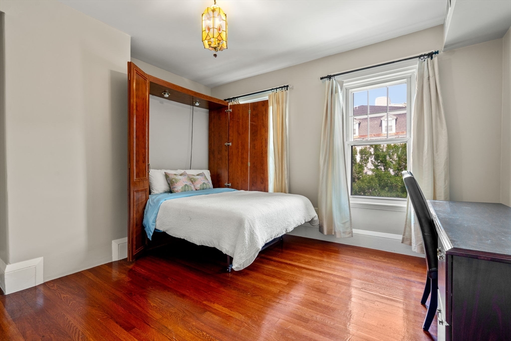 381 West Fourth