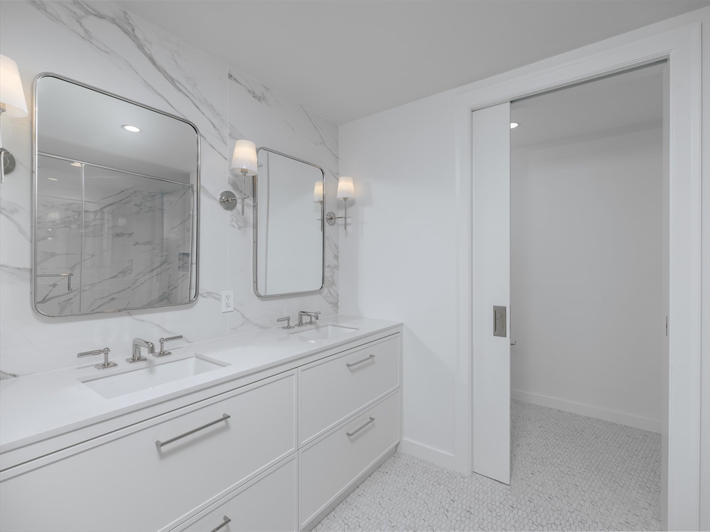 100 Linden Street # 210 Unit: #210