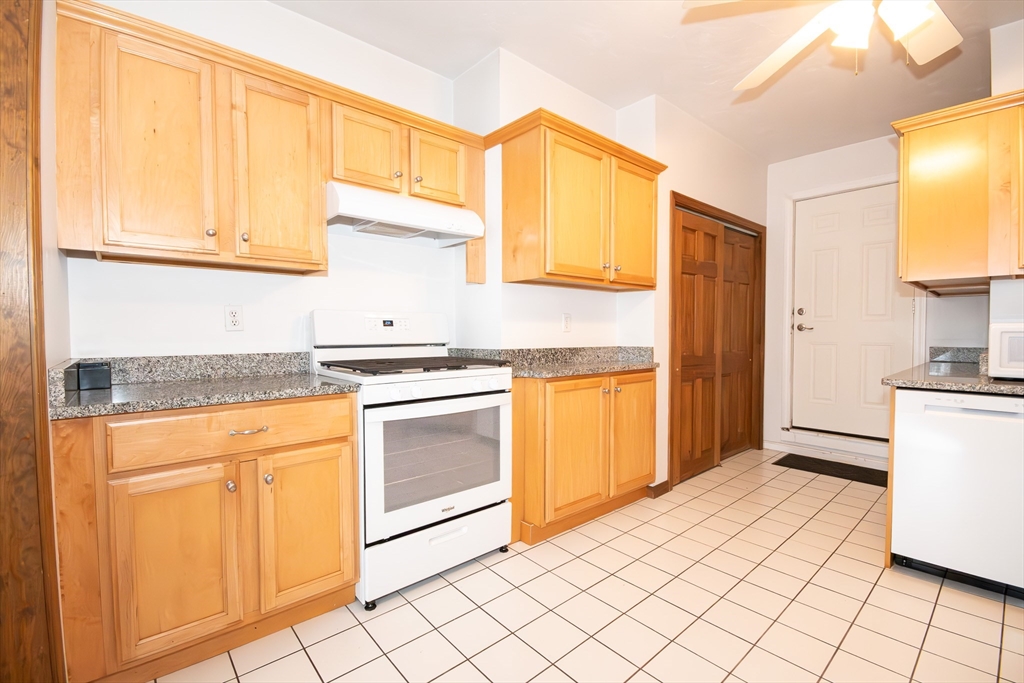 703 E Broadway # 2A