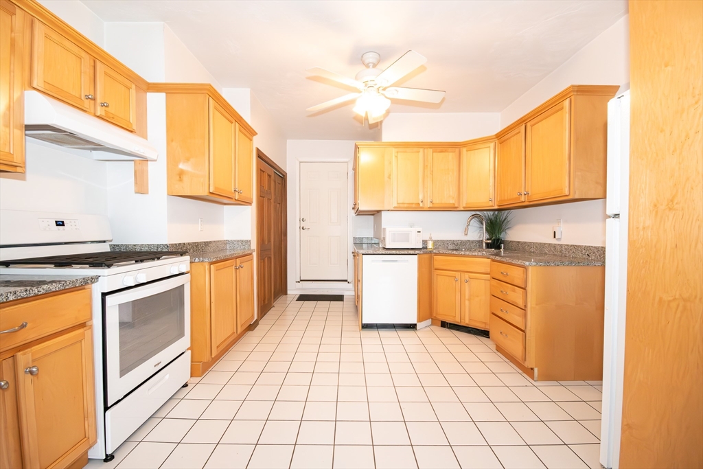 703 E Broadway # 2A