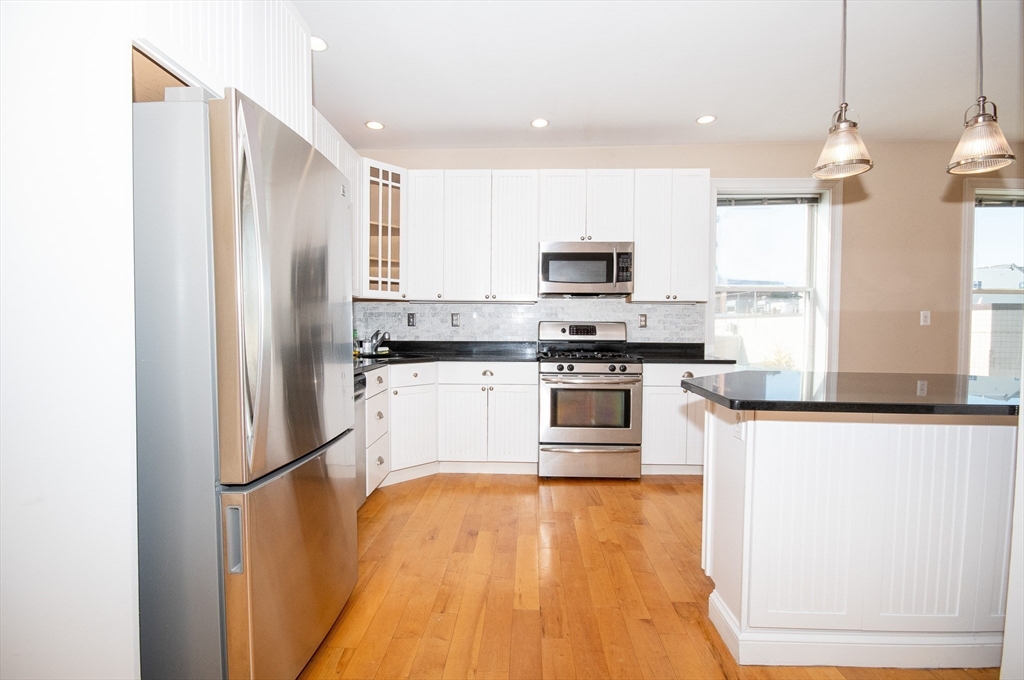714 E 4th # 2