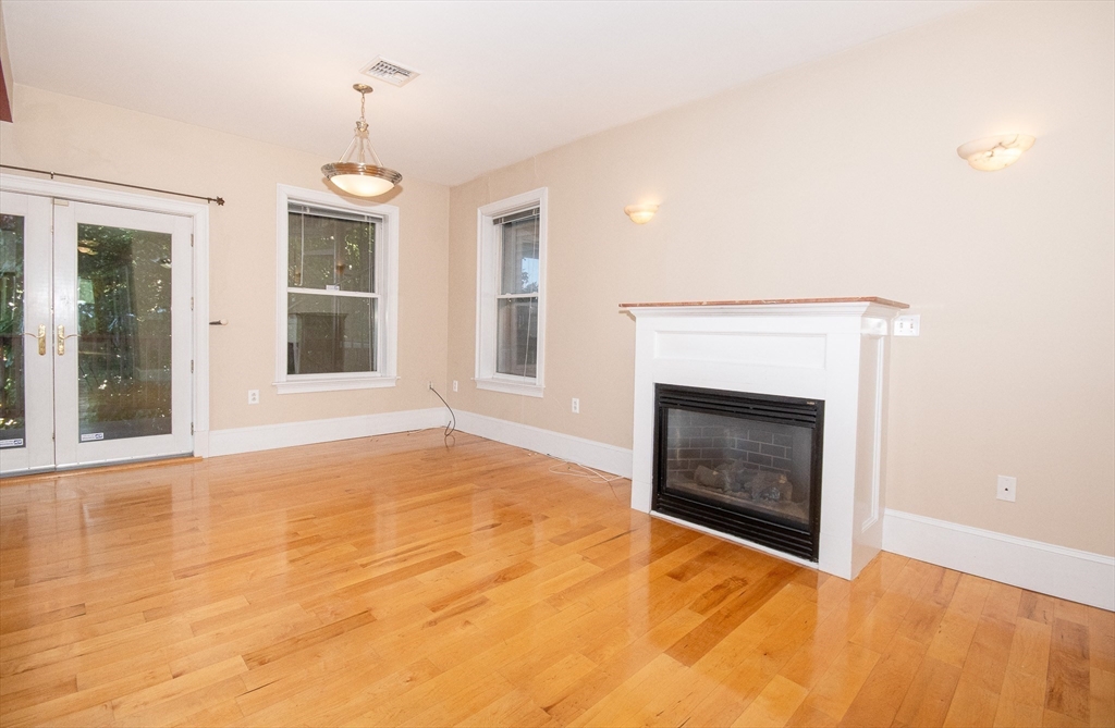 714 E 4th # 2