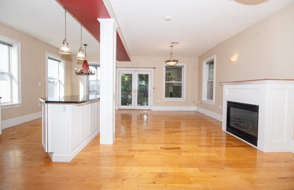 714 E 4th # 2