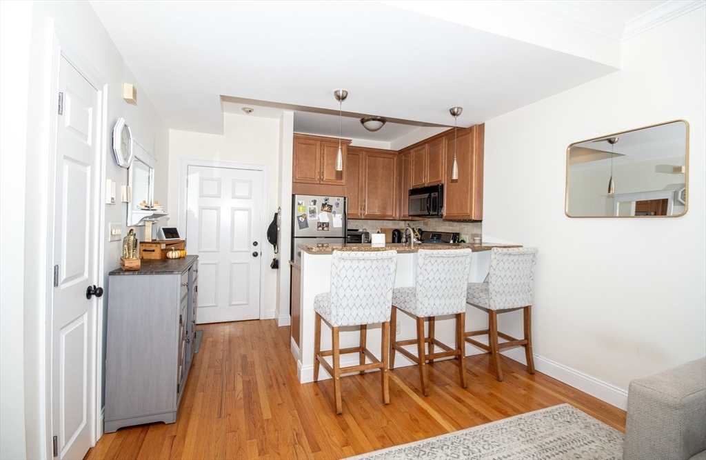 19 Knowlton St # 2