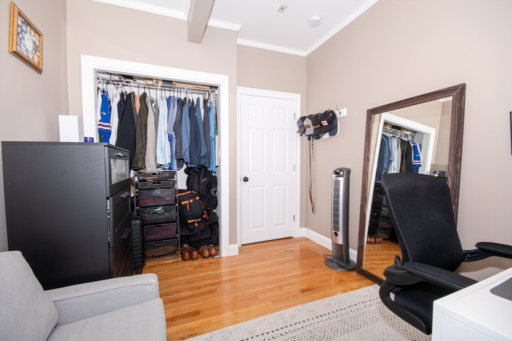 19 Knowlton St # 2