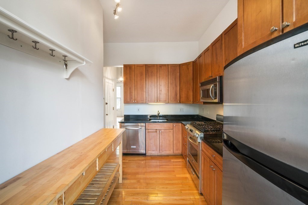 167 W Springfield # 2