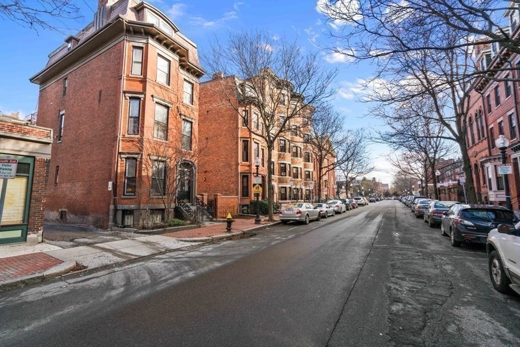 167 W Springfield # 2