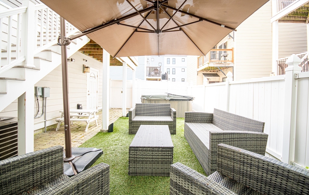 110 Bolton St Unit: SF