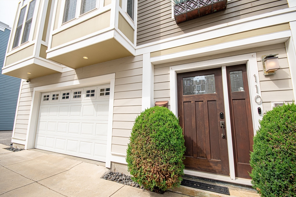 110 Bolton St Unit: SF