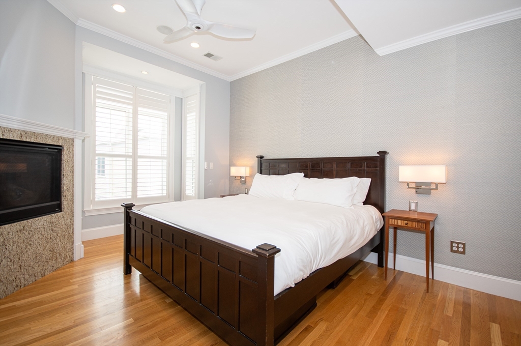 110 Bolton St Unit: SF
