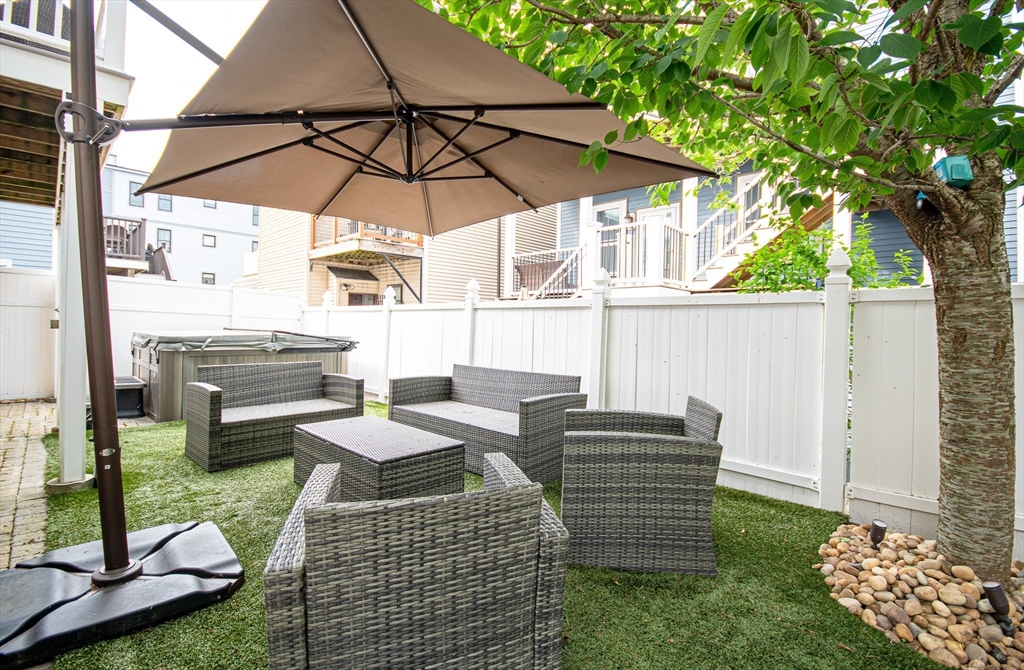 110 Bolton St Unit: SF