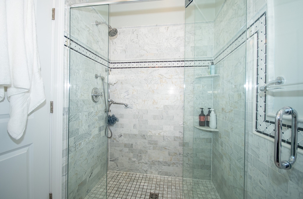 110 Bolton St Unit: SF
