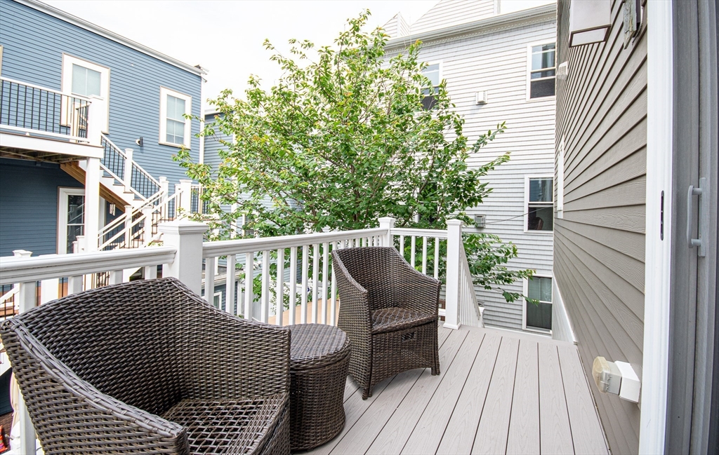 110 Bolton St Unit: SF