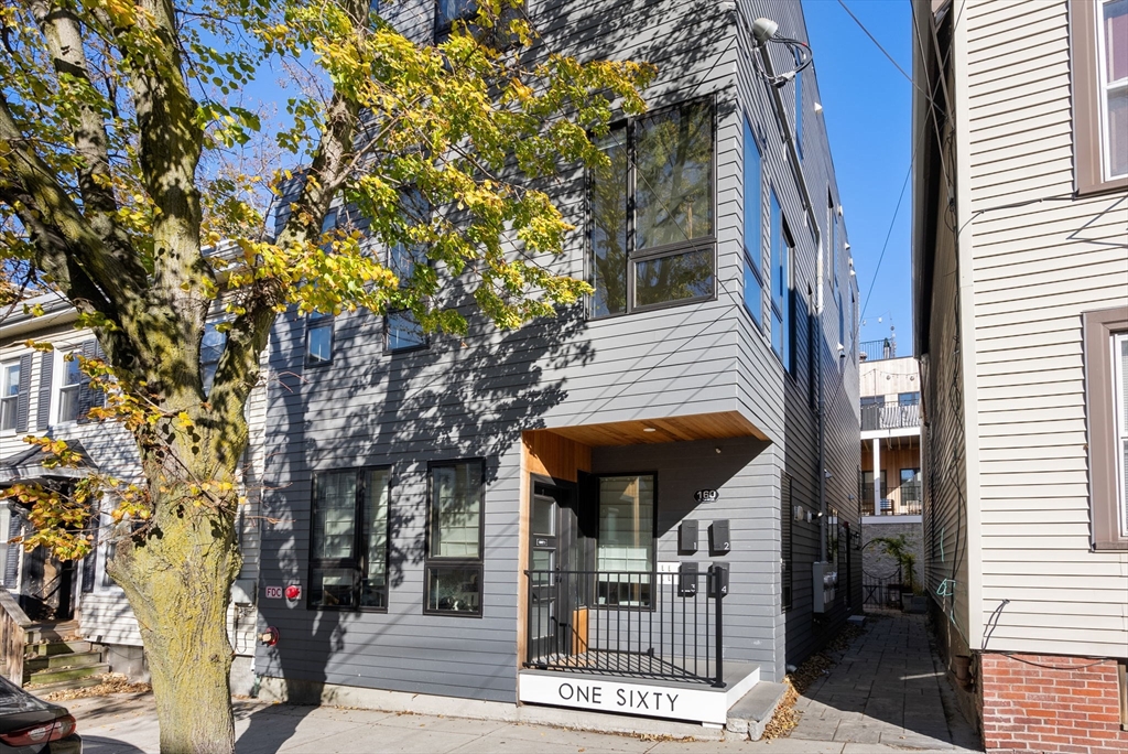 160 West 7th Street # 2