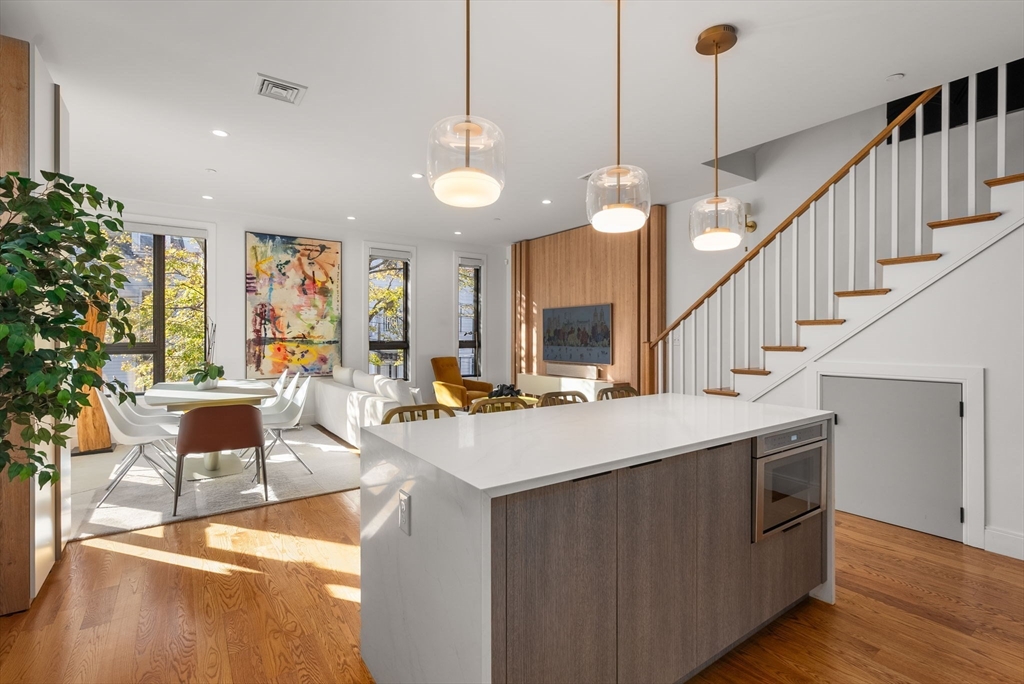 160 West 7th Street # 2