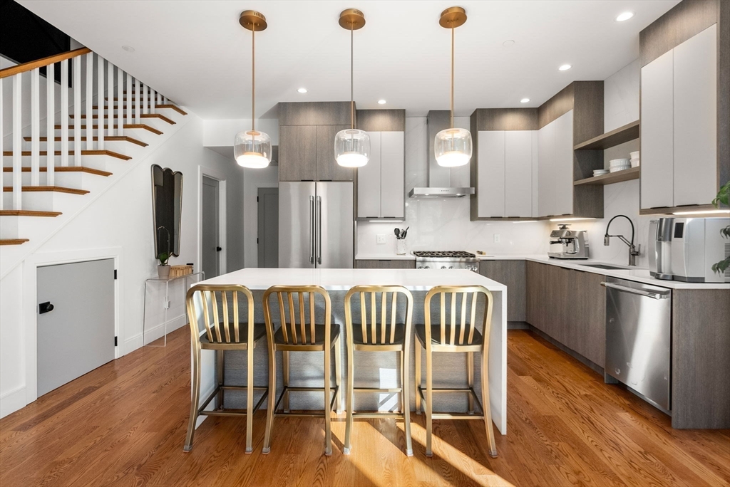 160 West 7th Street # 2
