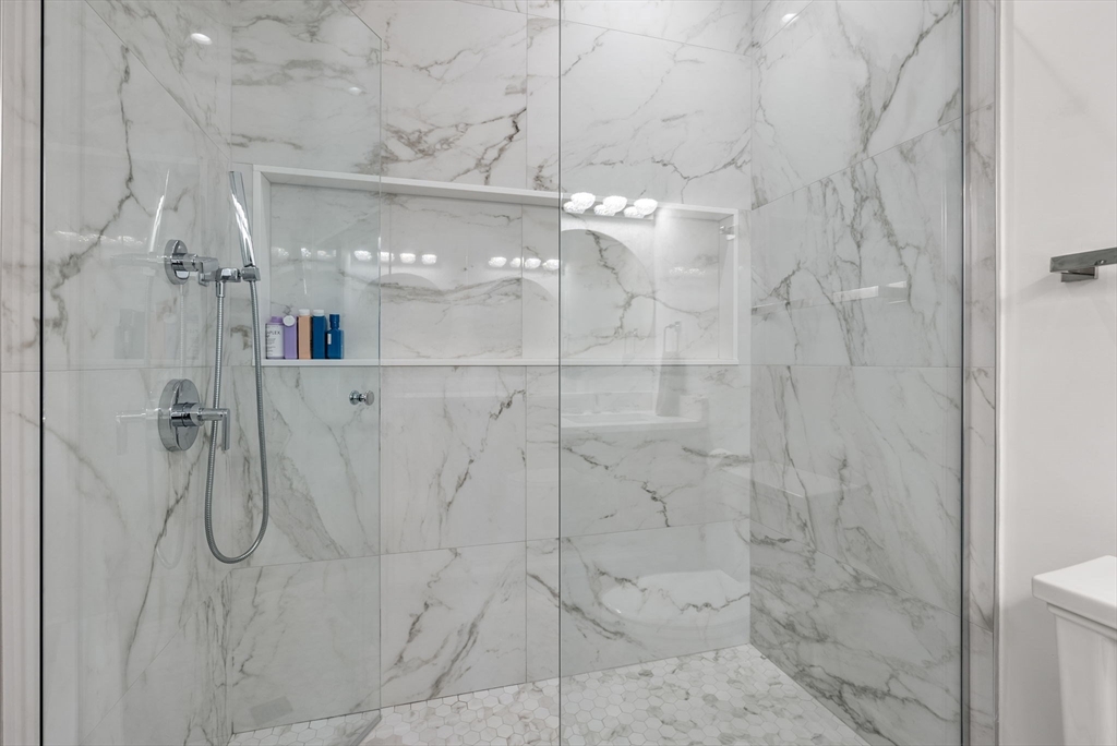 160 West 7th Street # 2