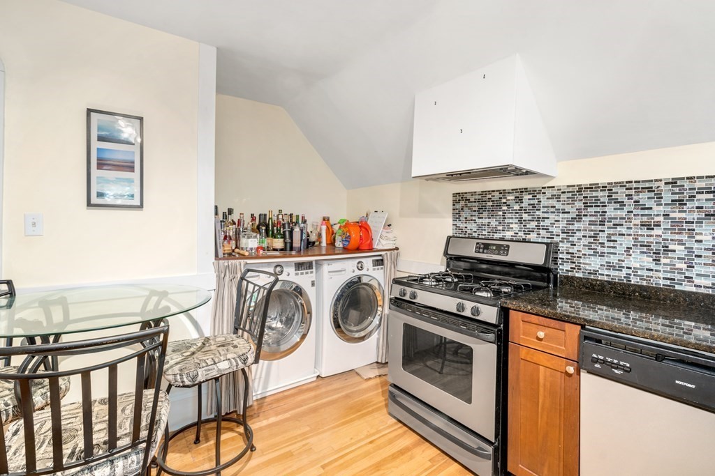 63 Hall Ave # 3