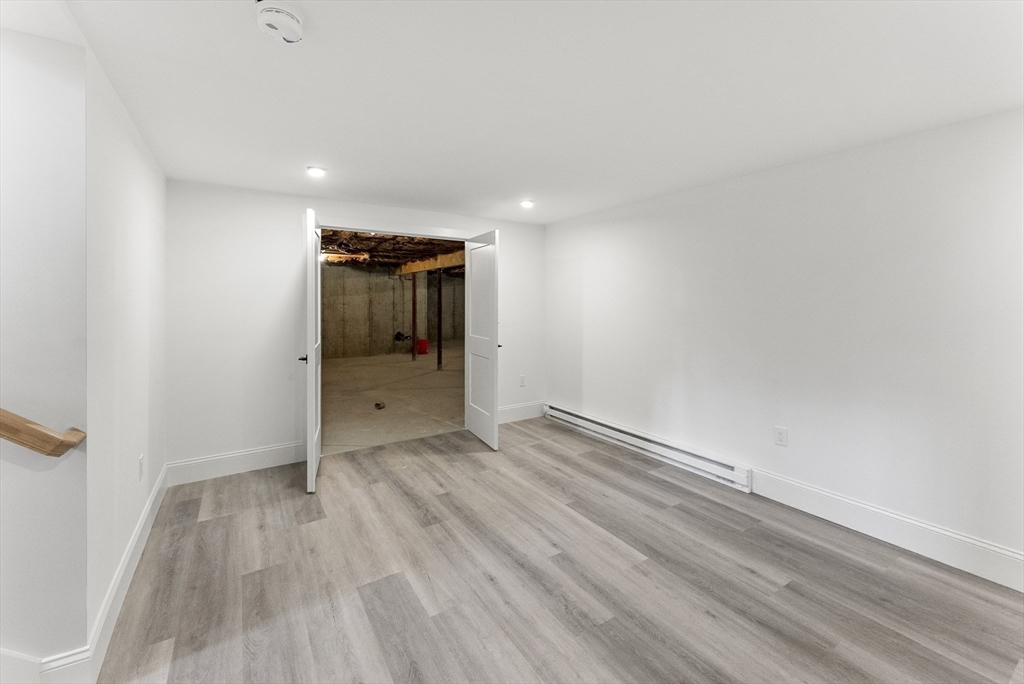 8 Laurel Lane