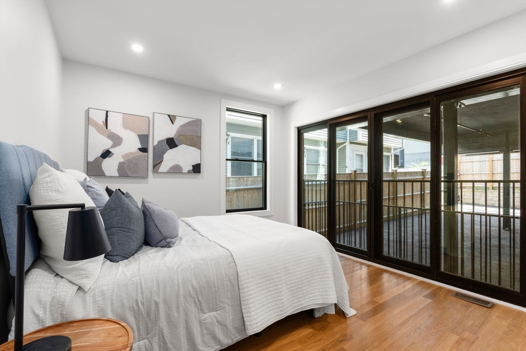 10 Mercer Street # 1