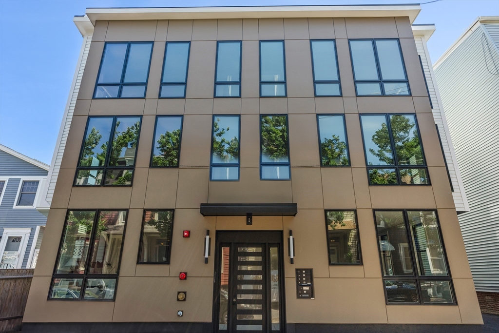 10 Mercer Street # 1