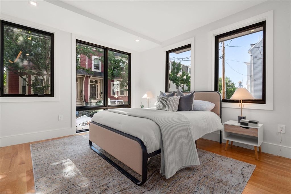 10 Mercer Street # 1