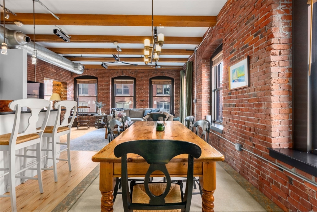 21 Wormwood St # 312