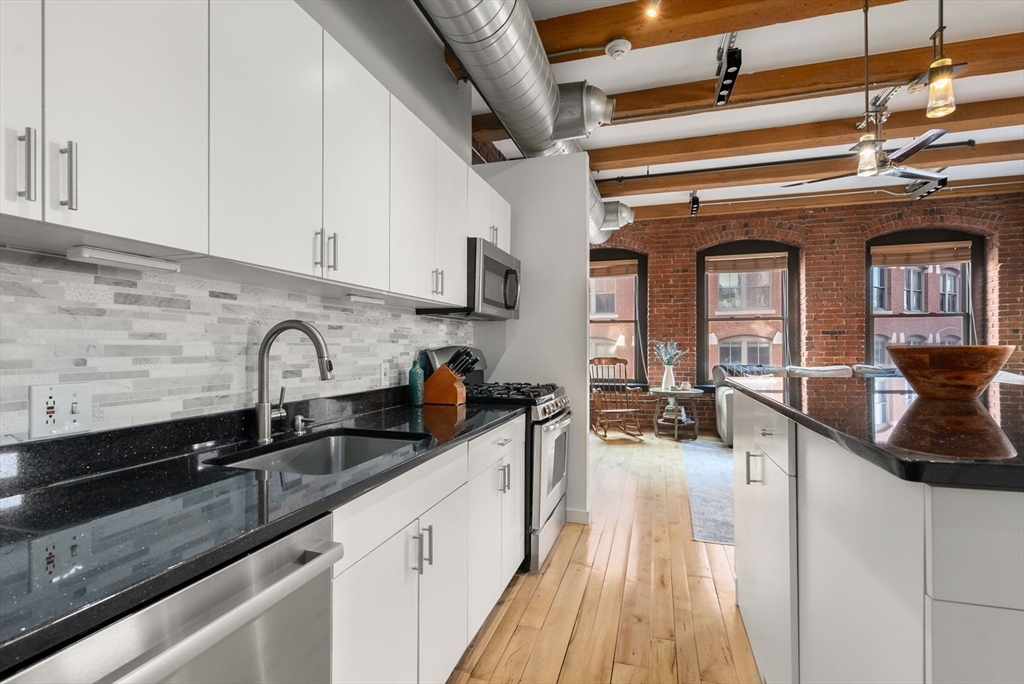 21 Wormwood St # 312