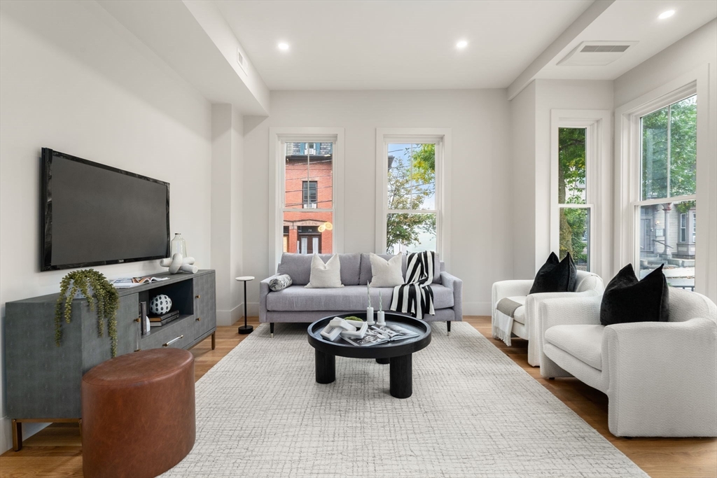 75 G St # 1
