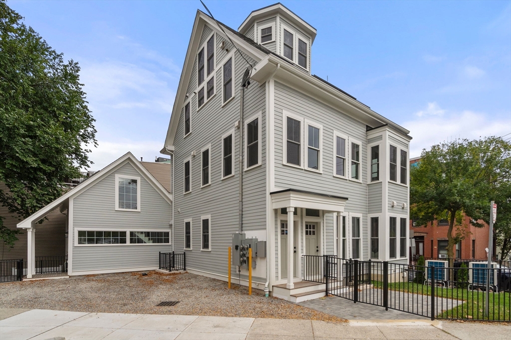 75 G St # 1