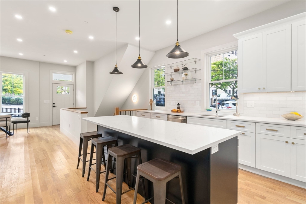 75 G St # 1