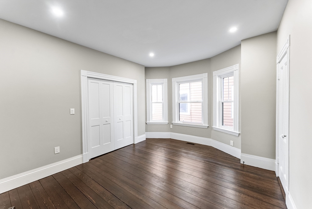 37 Knowlton St # 2