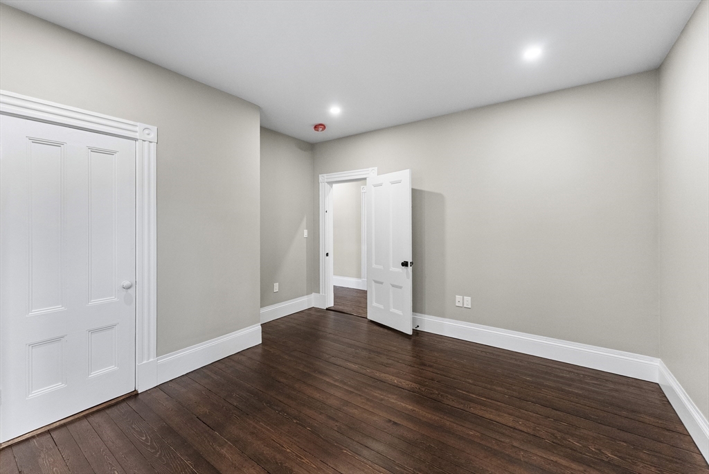 37 Knowlton St # 2