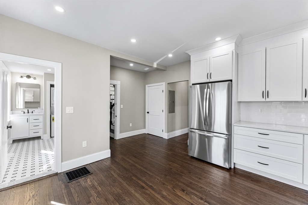 37 Knowlton St # 2