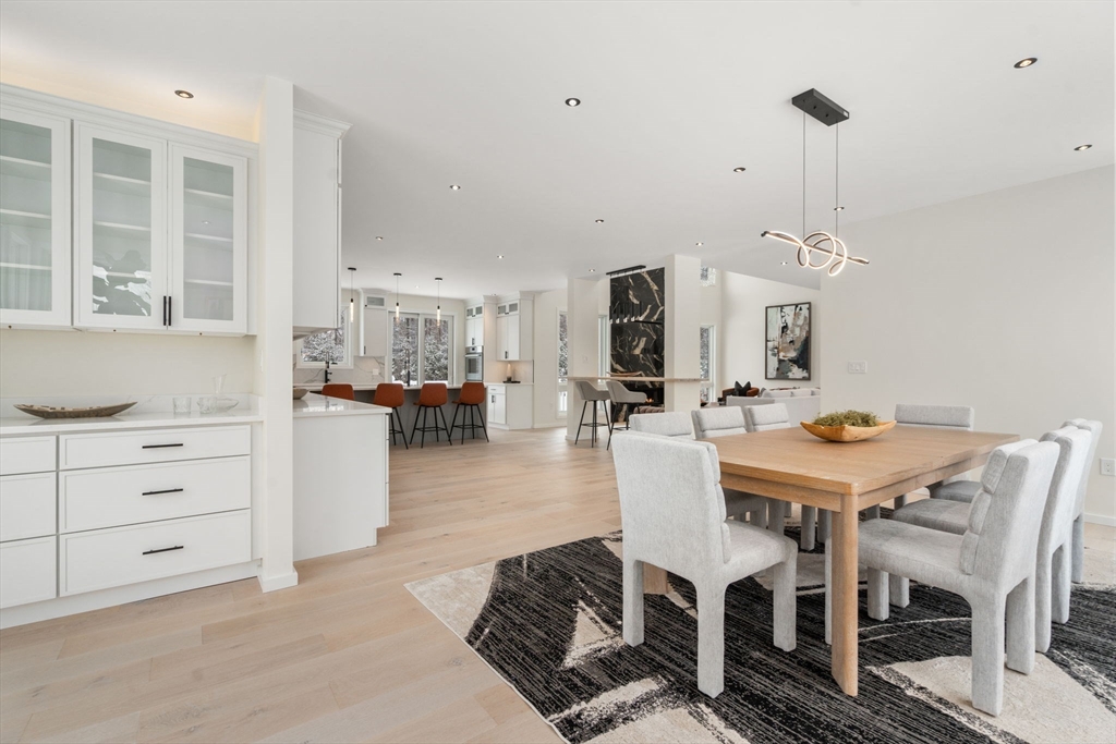 17 Boutwell Rd