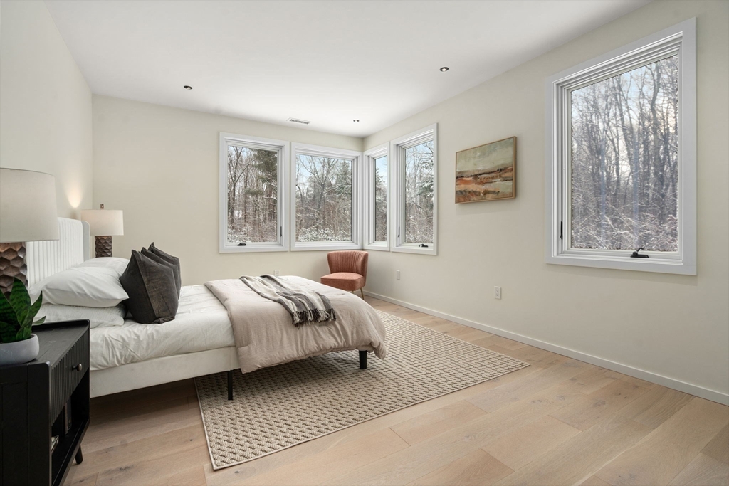 17 Boutwell Rd