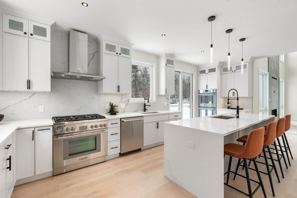 17 Boutwell Rd