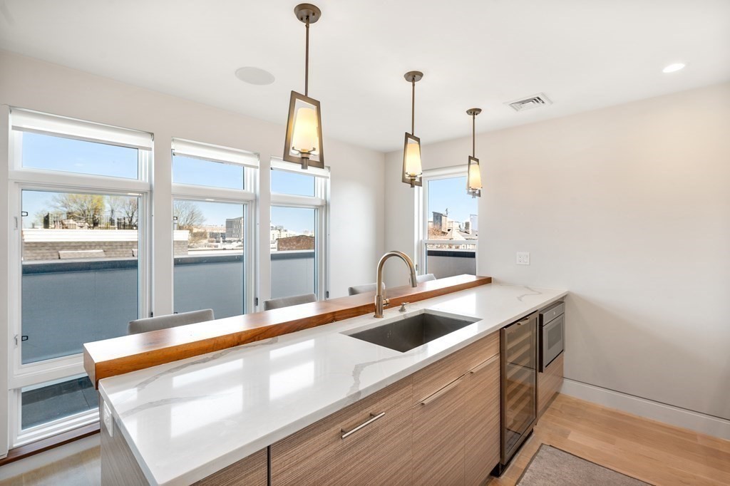 105 W 3rd # 5