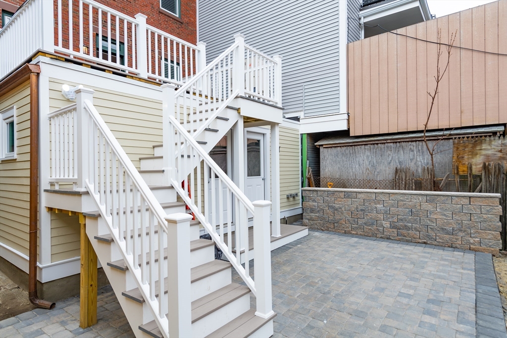 722 E 4th St. # 1