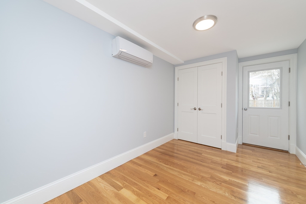 722 E 4th St. # 1