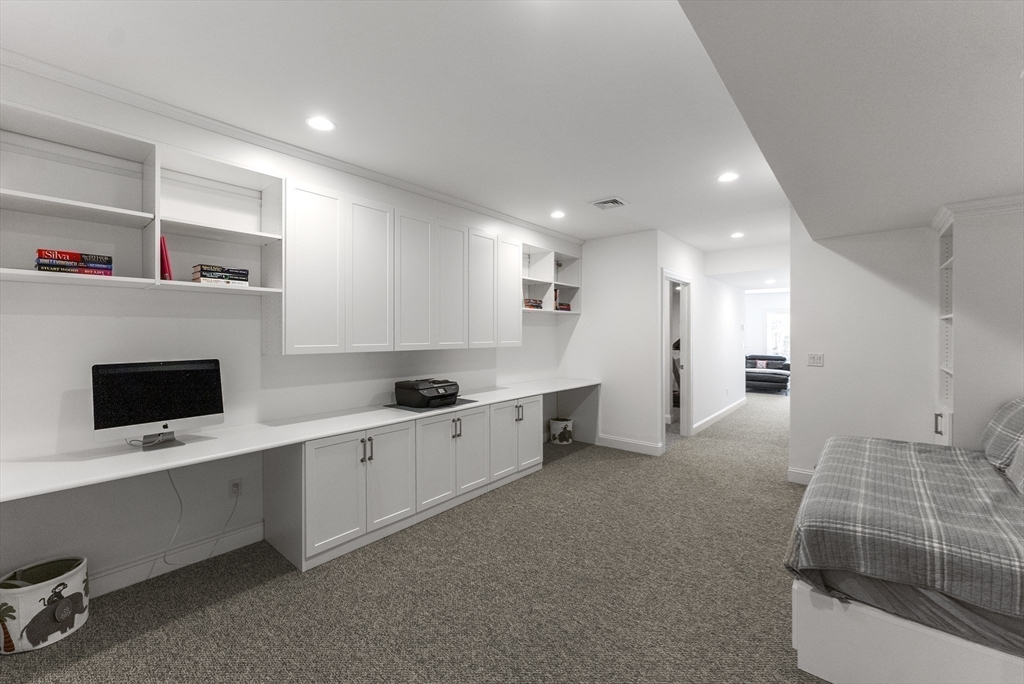 23 Rosewood Cir