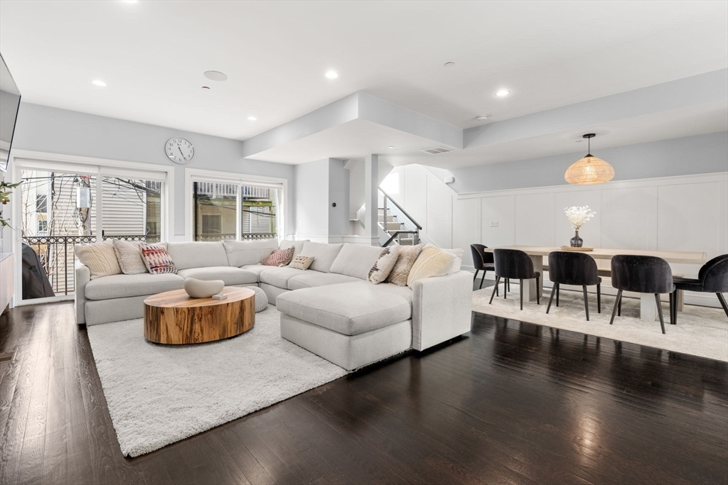 113 Dresser St # 113