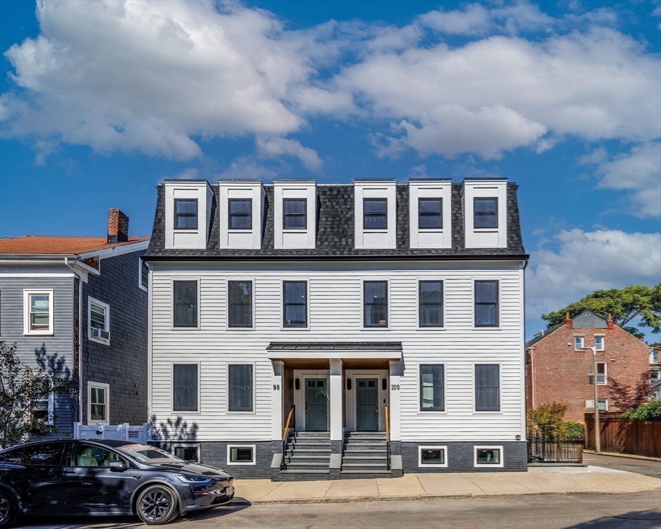 100 F St # 2